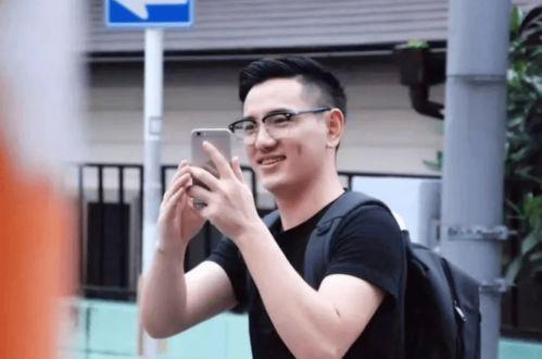 男程序员 生活照,揭秘男程序员的温馨生活瞬间